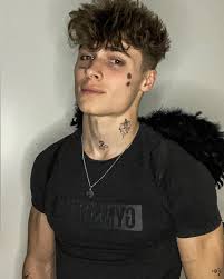 Chris (@chris.leder) • Instagram photos and videos