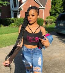 You can even go to the most formal event wearing it without having to worry about being left out. 35 Lemonade Braids Styles For Elegant Protective Styling