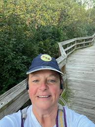 Ankle sprain and knee pain after track fall