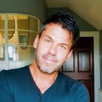 30+ "Nicholas Reeve" profiles