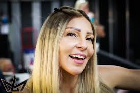 Yes I will always be a fan of Lizzy,Pat,and Lizzy's mom!!!