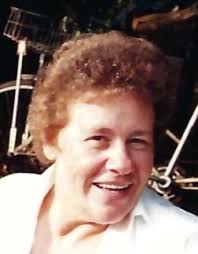 Nancy Dudek's Instagram, Twitter & Facebook