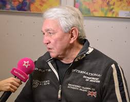 Příčinou smrti byl zřejmě prasklý vřed a krvácení. File Jiri Krampol 2013 Jpg Wikimedia Commons