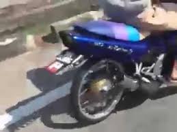 Bermula dari sebuah motosikal yang dibeli pada harga rm800, di restore hingga condition sekar. Suzuki Rg110 Youtube