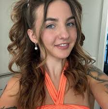 Robert Bragan's Instagram, Twitter & Facebook