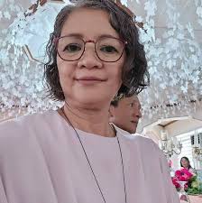 My Calathea Peacock Ginger ♥️ This plant is in its full glory during rainy  days ❤️