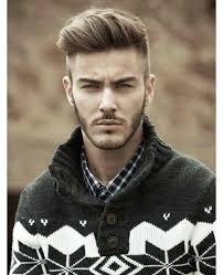 Les cheveux des hommes étaient courts, lissés, taillés et marqués d'une raie bien nette. Les Tendances De Coupes De Cheveux A Connaitre En 2016 Men Are Delicious