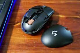 Is there any setting in the software the mouse performs worse without? Logitech S New G305 Wireless Mouse Takes Pro Gaming Mainstream Digital Trends