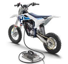 Annunci di motocross usate e di seconda mano. Husqvarna Ee 5 La Mini Motocross Elettrica Con Ricarica Rapida Prezzi Da 5 000 Euro Hdmotori It