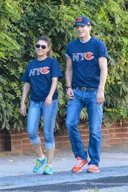 По подписке плюс мульти с амедиатекой. A Super Cute Detail About Ashton Kutcher And Mila Kunis The Early Years Glamour