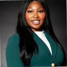 Anna Samuel's Instagram, Twitter & Facebook