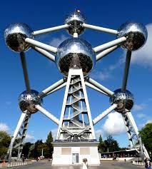 Atomium, avrupa birliği'nin kurucu üyeleri arasında yer alan belçika'nın başkenti brüksel'de bulunan dünyaca ünlü bir yapıdır. Datei Atomium Jpg Wikipedia