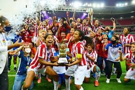 Já o vitória ficou no 1 a 1 com o guarani, em campinas, e divide as atenções com a copa do brasil. Nautico Bate Sport Nos Penaltis E Volta A Ser Campeao Pernambucano Feminino Apos 14 Anos Planeta Futebol Feminino
