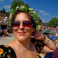 Single adult male asylum seekers who refuse to be transferred from hotels  will risk becoming homeless, the Home Office has said.