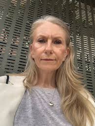 Why aren't my curls holding with curl product?