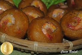 Jom, jangan biarkan keluarga anda kelaparan. Paty S Kitchen Cucur Badak Food Fritters Fruit