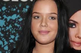 At that time she was just 17 years old, so a real dsds chick. Kim Gloss Was Macht Die Dsds Sangerin Eigentlich Heute Brigitte De