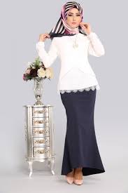 Gupur Detay Bluz Tua4568 Ekru Musluman Modasi Musluman Elbisesi The Dress