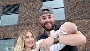 christian petroni wife