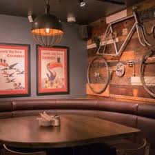 Only 30 minutes north of portland and the portland international jetport, the town of brunswick offers the quintessential maine experience to explore as a destination itself or as your travels bring you through our rocky coast. East Of Brunswick Pub And Kitchen Menu Hours Reservation 720 Spadina Ave Toronto On
