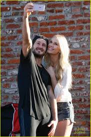 Val Chmerkovskiy To Guest Star