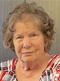 Mary Holsapple's Instagram, Twitter & Facebook