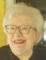 Debbie Drago's Instagram, Twitter & Facebook