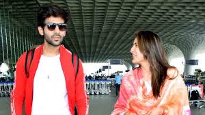 Sara Ali Khan Kartik Aaryan Go On Dinner Date In Lucknow Spotted Holding Hands Watch People News Zee News sara ali khan kartik aaryan go on