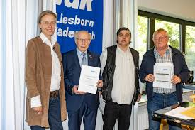 VdK: Silberne Ehrennadel für Friedhelm Schmitt und Franz Haasmann