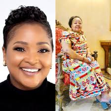 Like mother like daughter: Gomora actress Pretty shares pictures of her  look-alike mother as she 😍❤️