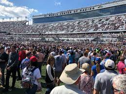 Why is nascar loosing fans? To Those Saying Nascar Is A Dying Sport Nascar
