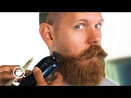 Watch This Guy Shave Off His Beard for the First Time in 8 Years