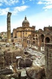 The Funeral Of Julius Caesar Caesar S Ashes Were Buried Beneath The Altar In The Temple Of Caesar Located Within The Roman Forum Lugares Italia Historia