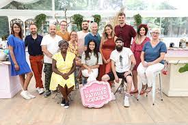 Benjamin ferel, producteur, vous dit tout sur la pour aider siham à gagner en confiance, julia vignali lui propose. Le Meilleur Patissier 2020 Qui Sont Les Premieres Qualifiees Pour La Finale