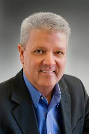 Fox departs for Los Angles to head new museum : Presidio Sentinel