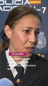 Ayer, la experta en delitos informáticos de la policia, Silvia Barrera,  ofreció una interesante conferencia en el Centro Cultural Ibercaja sobre  cómo detectar y evitar las ciberestafas, Aunque solemos ...