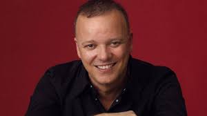 He has been married to carmela barbato since 1987. Tutte Le Donne Di Gigi D Alessio Carmela Anna E La Nuova Fiamma Yeslife It