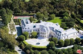 The 10 Most Expensive Homes For Sale In The U S Right Now Realtor Com Mortgage Masters Group Expensive Houses Billionaire Homes Celebrity Houses