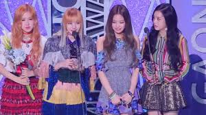 Blackpink Wins Gaon Chart Music Award Lisa Speech Cute