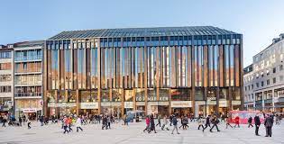 Die gebäudekommunikation korrespondiert mit den unterschiedlichen fassadenkonzepten und nimmt die jeweilige materialität auf. Fkn Gruppe Joseph Pschorr Haus Munchen