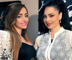يمكنكم مشاهدة الحلقات اليومية من البرنامج الساعة الثالثة بتوقيت غرينيتش، من الإثنين إلى الجمعة، وبإمكانكم أيضا الاطلاع على. Fnqzu98noogxym