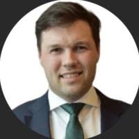 300+ "Laroche" profiles