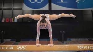 È entrata a far parte del programma olimpico da los angeles 1984 con la gara individuale e dai giochi di atlanta del 1996 con il concorso a squadre. Finale Ginnastica Artistica Corpo Libero Femminile Olimpiadi Dove Vederla