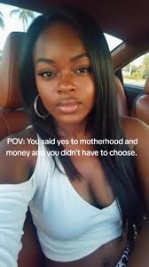 Destiny Woods (@itsdestinydigital)