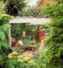 5 Tipps Fur Den Sichtschutz Im Garten Zaun Und Heckenpflanzen Diy Pergola Pergola Plane Pergola
