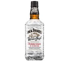 Combining notes of their bourbon whiskey with crisp, juicy apples, this refreshing liqueur from jim beam will make for some flavoursome summer tipples. Review Jack Daniels S Winter Jack Tennessee Cider Drink Spirits