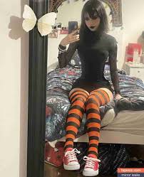 Mivvylynn Nude Leaks OnlyFans Photo 3 - f.logisticssameday.co.uk