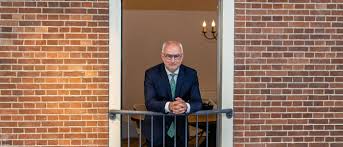 Podcast De Dag: Waarom 2022 het jaar van burgemeester Veenstra wordt