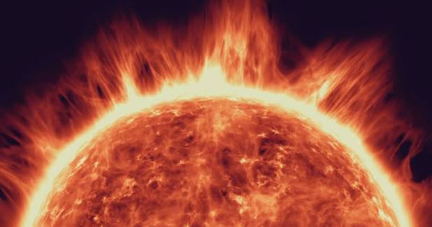 NASA zabeležila snažnu erupciju Sunca i prekid komunikacija.