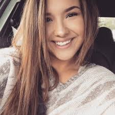 Nina Jimenez's Instagram, Twitter & Facebook